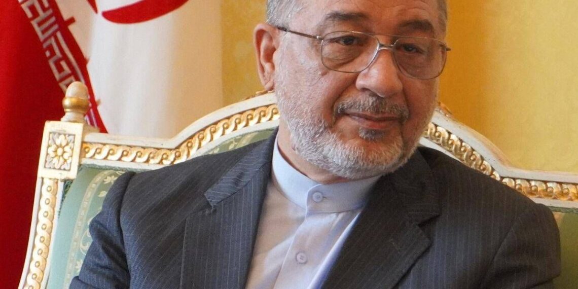 Iran, ambasciata a Roma: “Pasdaran in black list creerà condizioni per attacco Usa”