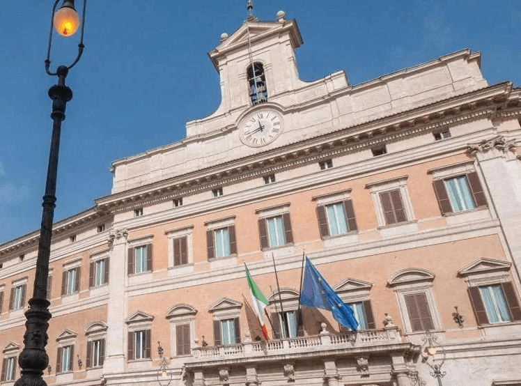 Pa, mercoledì commissione presenta rapporto su digitalizzazione, presenti Fontana e La Russa