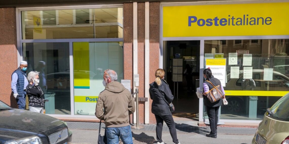 Migliori offerte Supersmart sul libretto postale, tassi al 2,50%: quanto rendono 2.000 euro