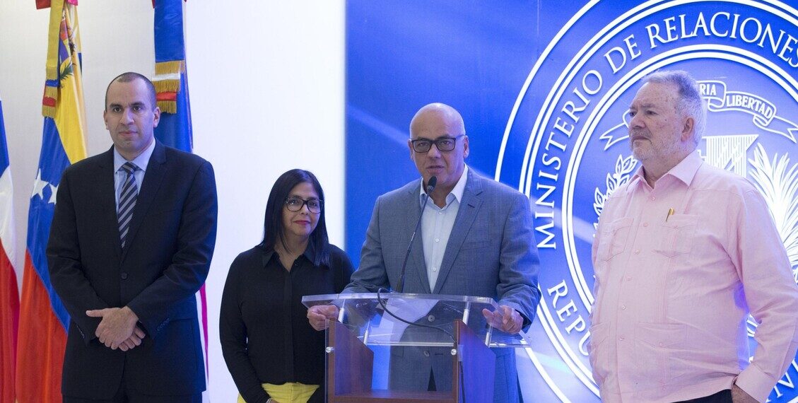 Larry Devoe, il giurista scelto come nuovo procuratore ad interim del Venezuela