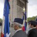 Francia, polizia uccide uomo armato di coltello all’Arc de Triomphe. Macron: “Attacco terroristico”