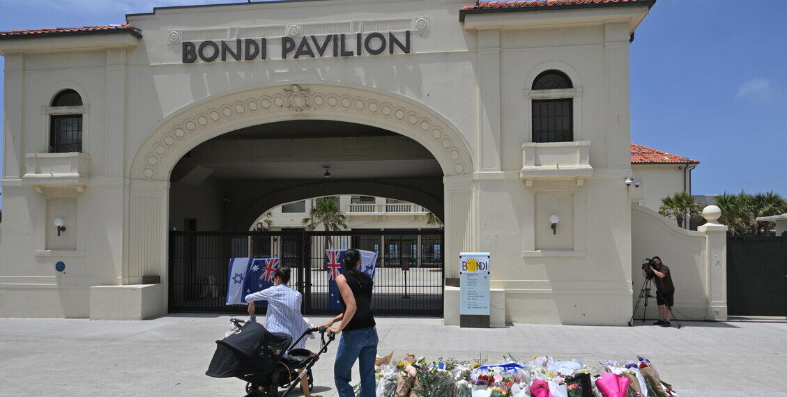 Lo stragista di Bondi Beach per la prima volta davanti al Tribunale
