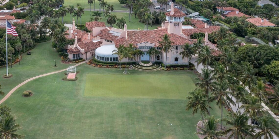 Tenta di entrare nella residenza di Trump, uomo armato ucciso a Mar-a-Lago