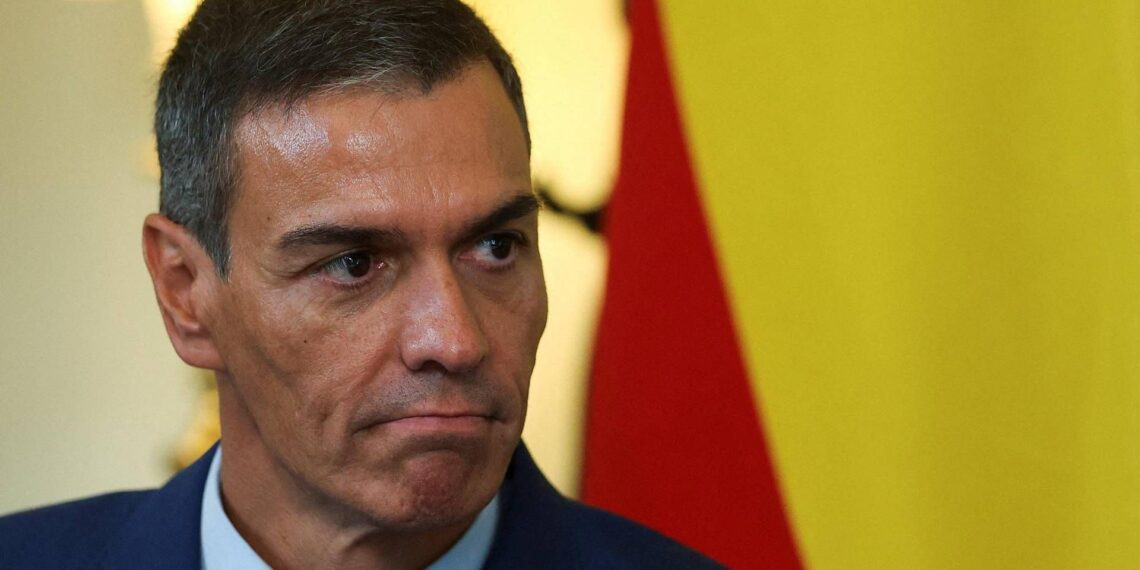 Sanchez smentisce voci su una sua malattia: “Macchina del fango della destra”