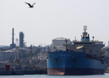 Gas sui 100 euro se lo Stretto di Hormuz resta chiuso, Italia tra i Paesi più a rischio