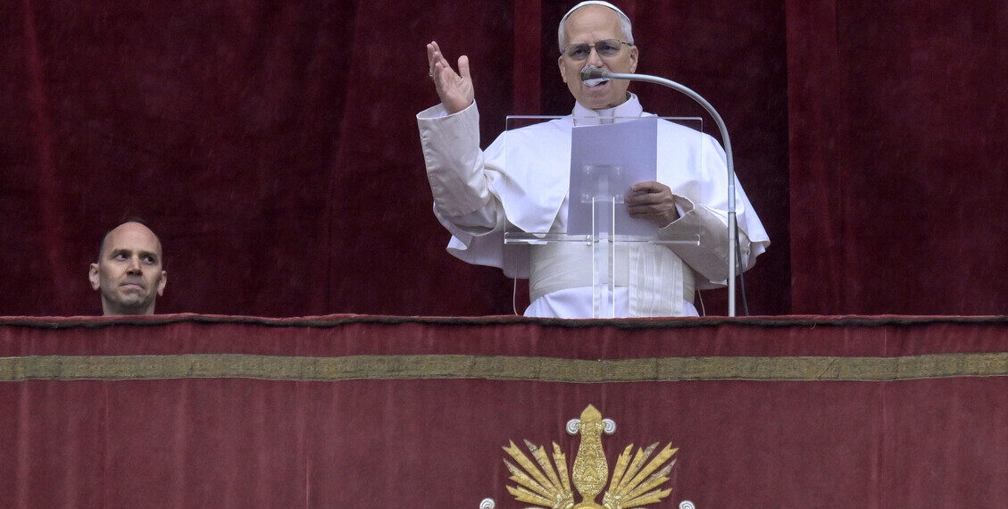 Il Papa, chi ha il potere di scatenare le guerre scelga la pace