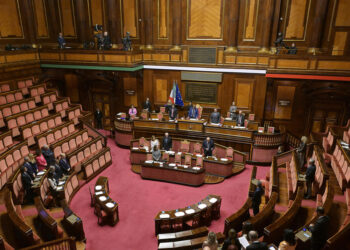 E’ corsa in aula sul dl sicurezza, la maggioranza proporrà 30 emendamenti