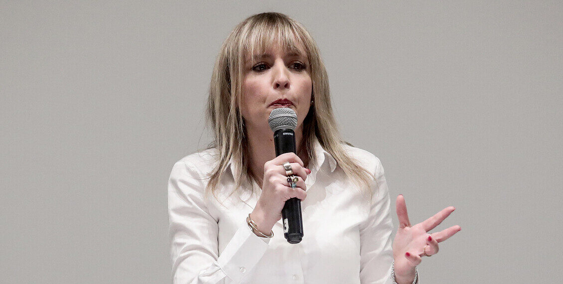 In Consiglio comunale a Milano scoppia la bagarre sul Remigration Summit