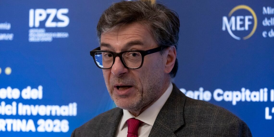 Tassa extraprofitti alle società energetiche, l’Italia e i Paesi Ue scrivono a Bruxelles