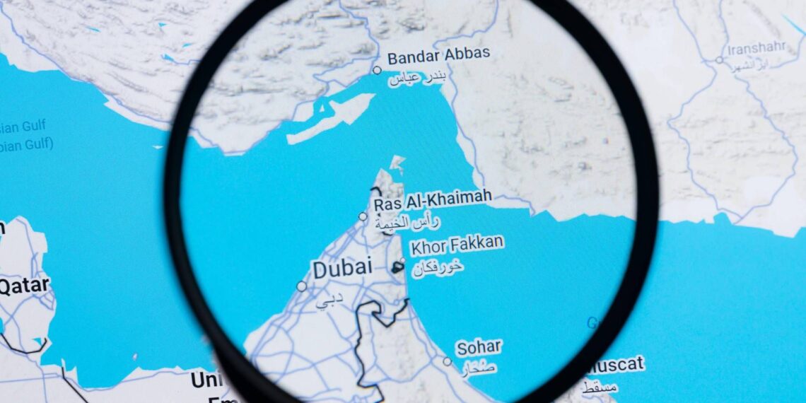 Farmaci a rischio in Ue, effetto chiusura Stretto di Hormuz