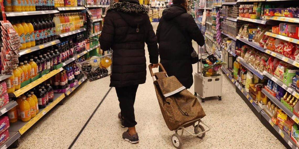 L’inflazione torna a crescere, +1,7% a marzo: le famiglie spendono 622 euro in più