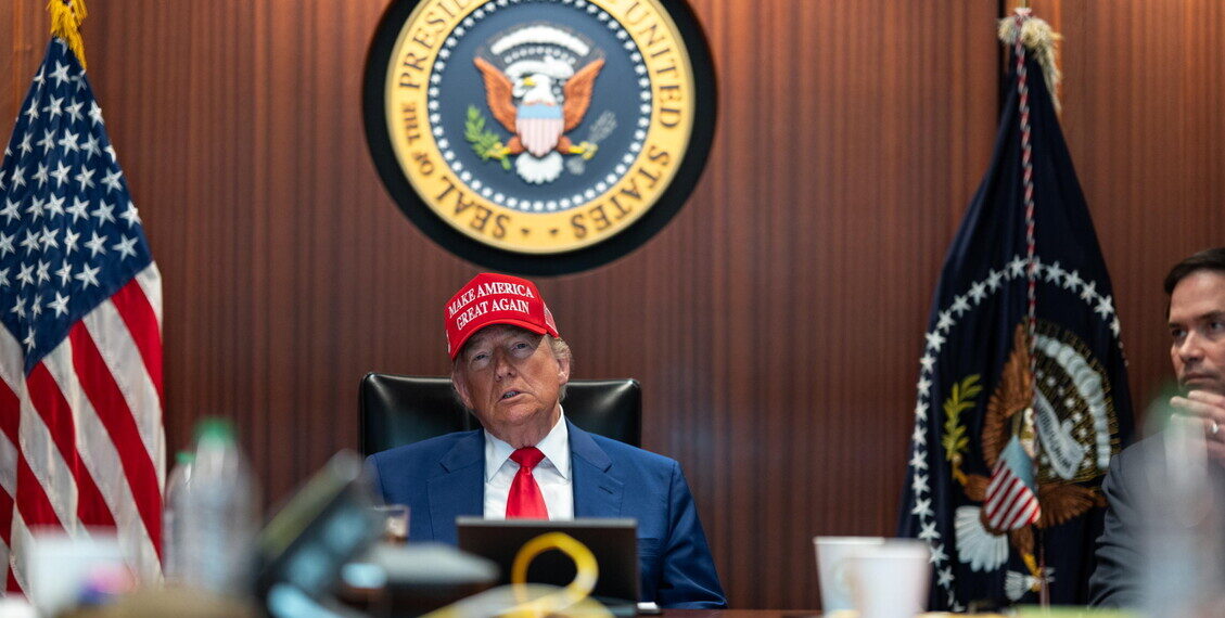 Trump, ‘si spieghi al Papa che il sindaco di Chicago è inutile’