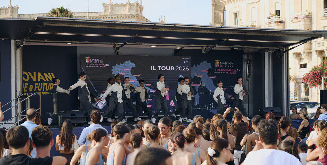 Il Marina militare Nastro rosa Tour 2026 fa tappa a Siracusa