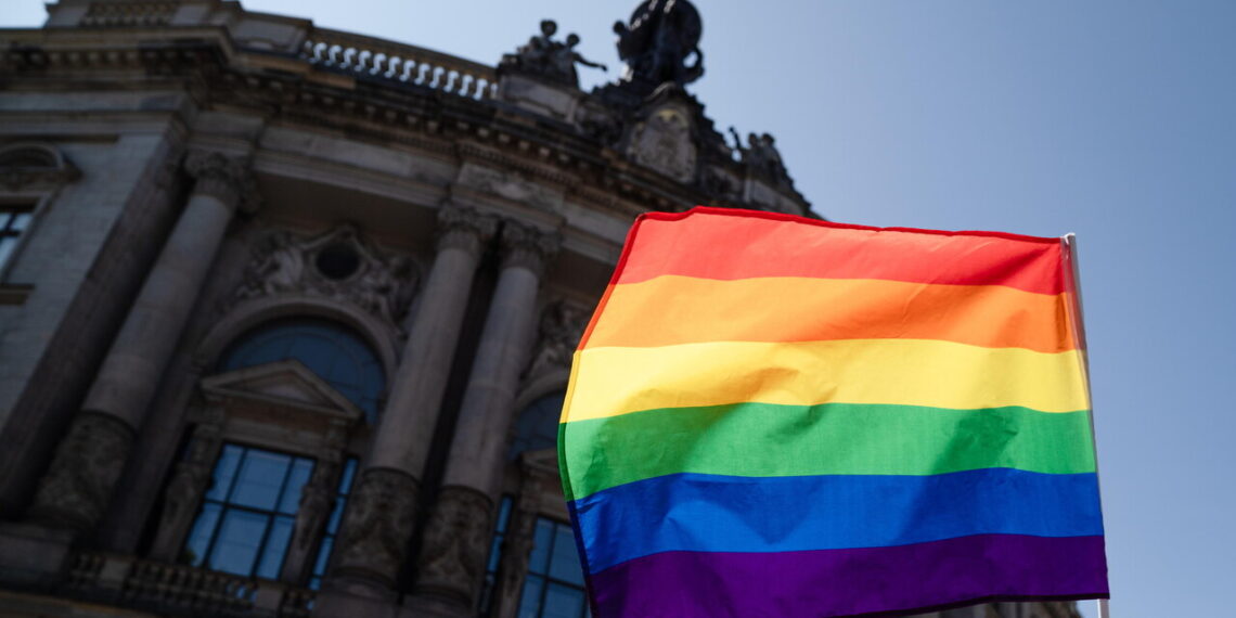 Furgone contro la folla a Berlino, ‘un morto e 15 feriti’
