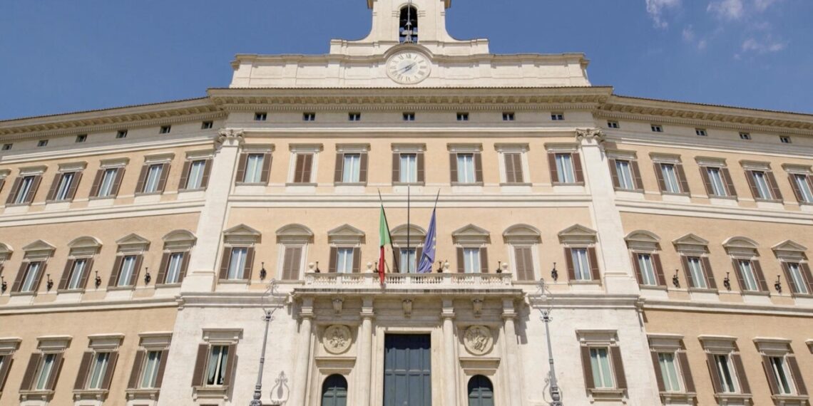 Pressing per l’intesa in maggioranza, mediazione al fotofinish sulle preferenze
