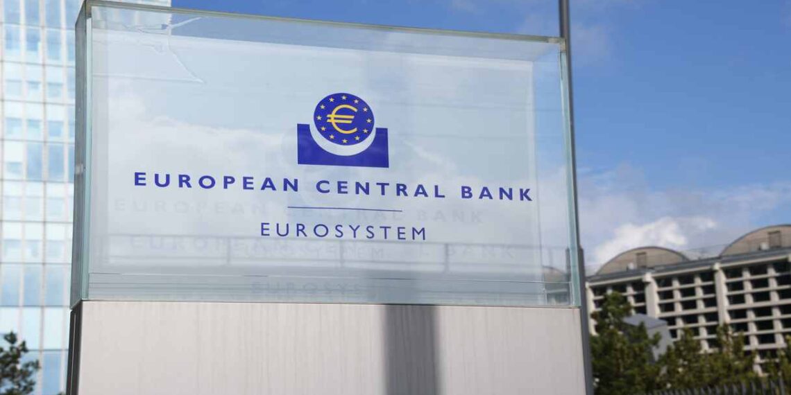 Lagarde: “Lo shock energetico non ha ancora mostrato tutti i suoi effetti”, cosa cambia per mutui e BTP