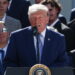 Il tycoon posta foto col cappellino ‘Trump 2028’, con Jfk e mentre salva Washington
