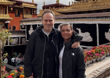 Nepal, Patrizia Marziale e Luca Barachini i turisti italo-svizzeri dispersi. Il post social: “Chiedimi se sono felice”