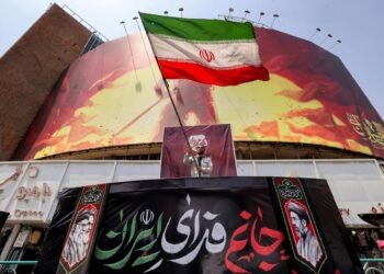 Iran, Teheran prepara escalation con Usa: più ruolo Pasdaran e milizie, il piano segreto