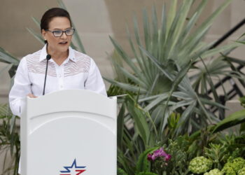 Panama, Ilya Espino è la prima donna alla guida del Canale