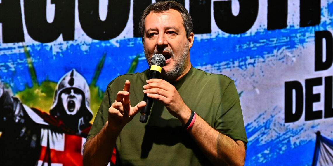 Regge la tregua di Pontida ma Salvini non cede: ‘Si vince uniti da nord a sud’
