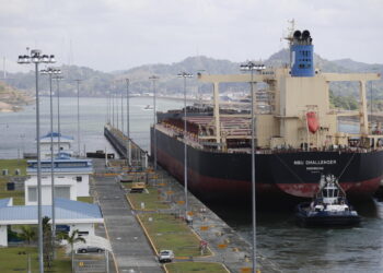 Canale di Panama, aumentano i passaggi giornalieri e il pescaggio massimo