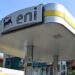 Eni, il tetto ai carburanti conviene: quanto ci guadagna davvero la compagnia