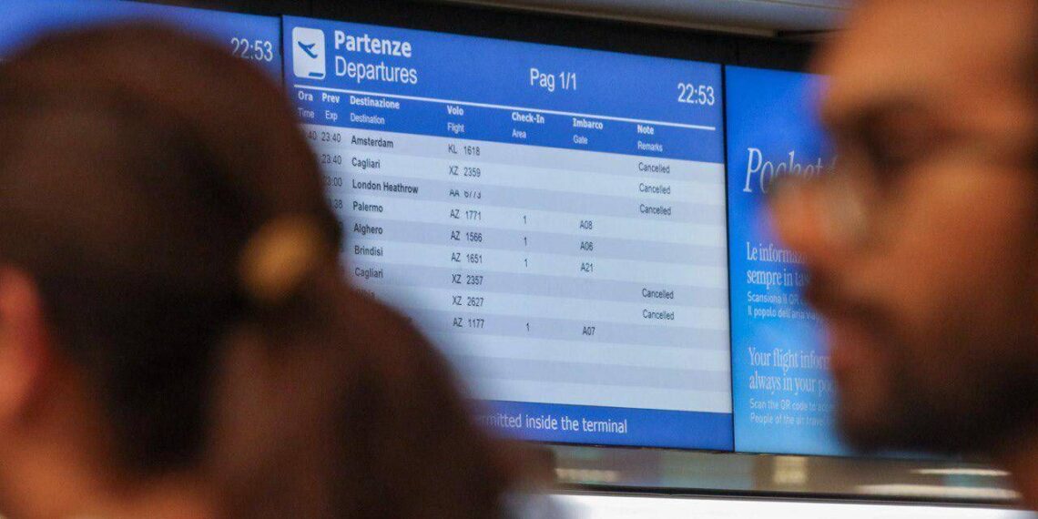 Trasporto aereo, torna l”incubo’ degli scioperi: ecco i diritti dei viaggiatori