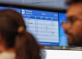 Trasporto aereo, torna l”incubo’ degli scioperi: ecco i diritti dei viaggiatori