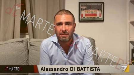 Il videomessaggio di Di Battista a La7: “I medici cubani mi hanno salvato la vita, tornerò prestissimo”