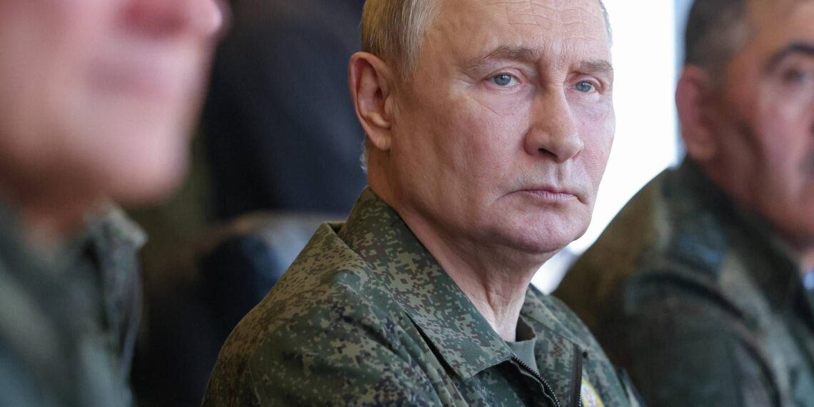 Ucraina, Putin pronto all’escalation: l’attacco all’Europa e il timore di una “mobilitazione invisibile”