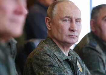 Ucraina, Putin pronto all’escalation: l’attacco all’Europa e il timore di una “mobilitazione invisibile”