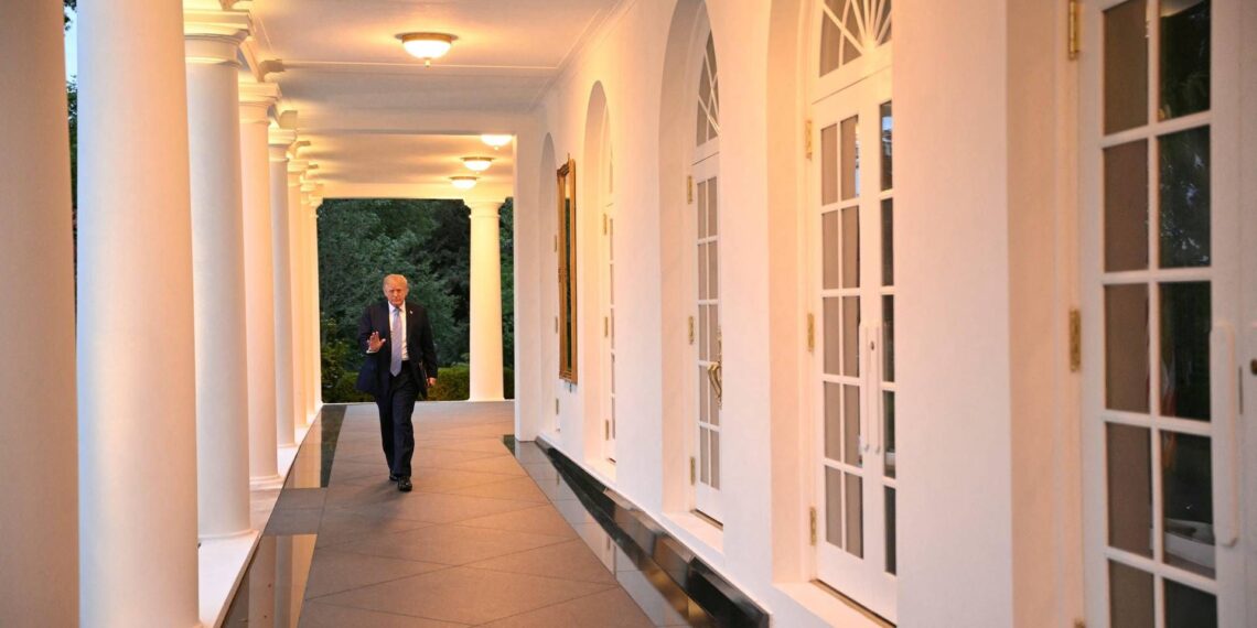 Trump, cena privata alla Casa Bianca con il capo di Anthropic Amodei: disgelo sull’AI?