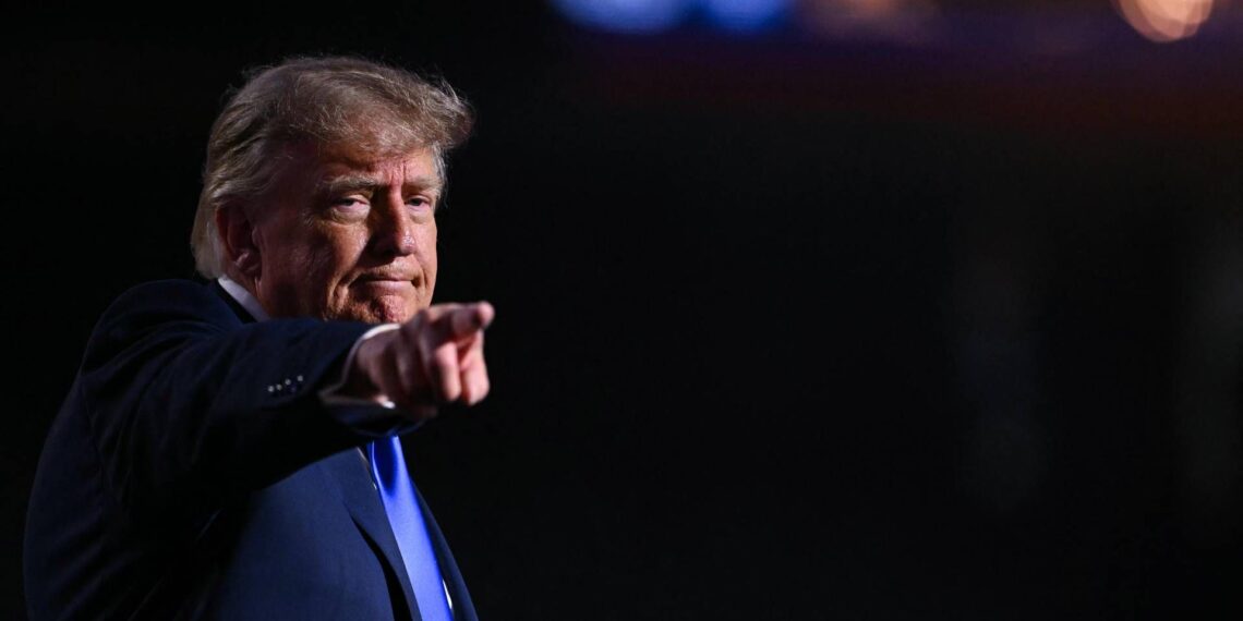 Usa, Trump rilancia: “500 dollari a un milione di americani truffati da Obamacare”