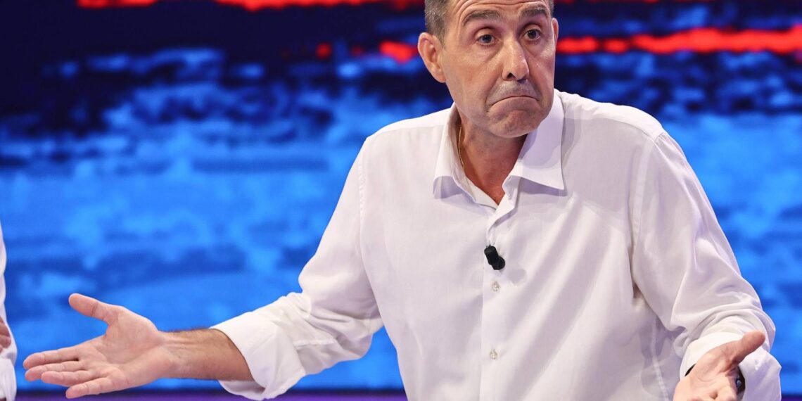Sondaggio politico: crescono Fratelli d’Italia, Pd e M5S. Vannacci sale ancora