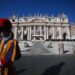 La salute dei Papi, da Giovanni Paolo I a Bergoglio: interventi, malattie e ricoveri degli ultimi pontefici