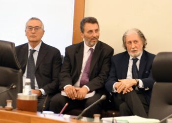 Malan e Bignami scrivono al M5S: “Sostituite Scarpinato in commissione Antimafia”